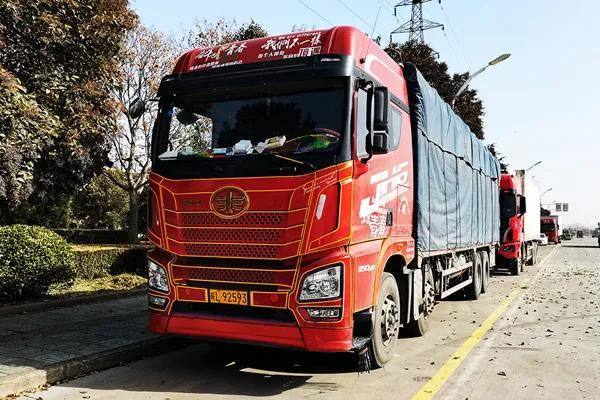 开解放青汽jh6小鲜肉黄磊赚钱致青春卡车之友网