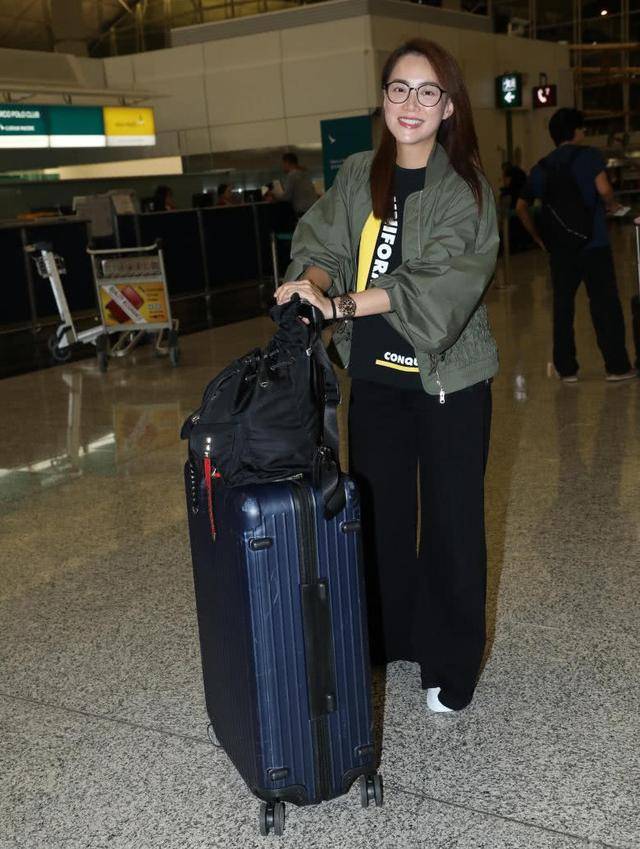 原创金牌经纪人霍汶希管理艺人有妙招自曝做足28年无艺人离家出走