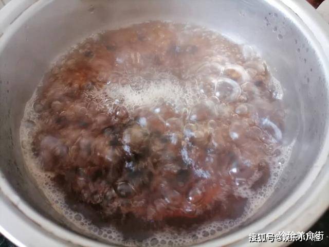 在家怎么自制冰红茶 9d34466ec6b0477d96f4c9cf669bbb23.jpeg