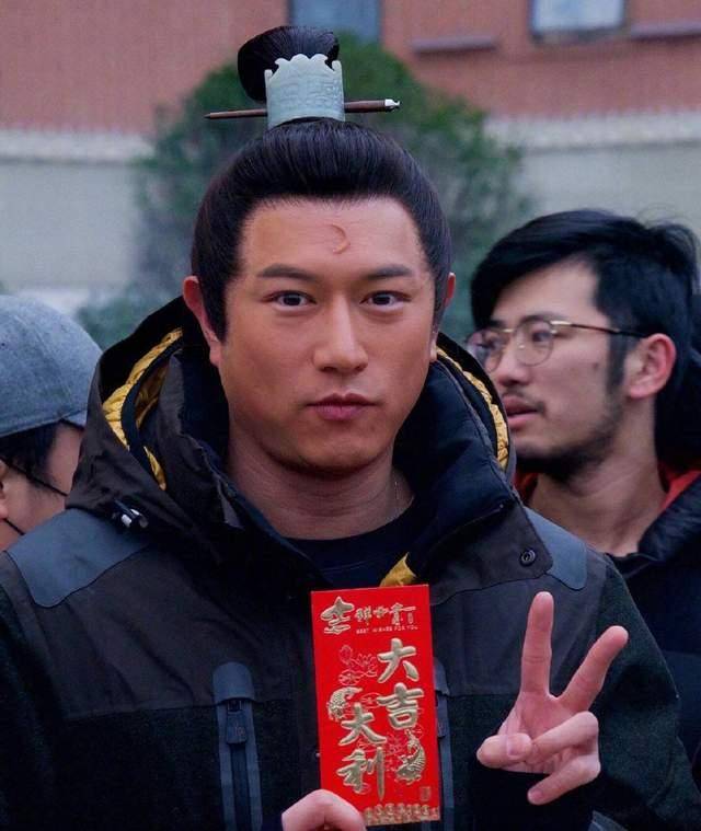 李四光地震最后只让人仅仅看到了四个家庭的平凡故事