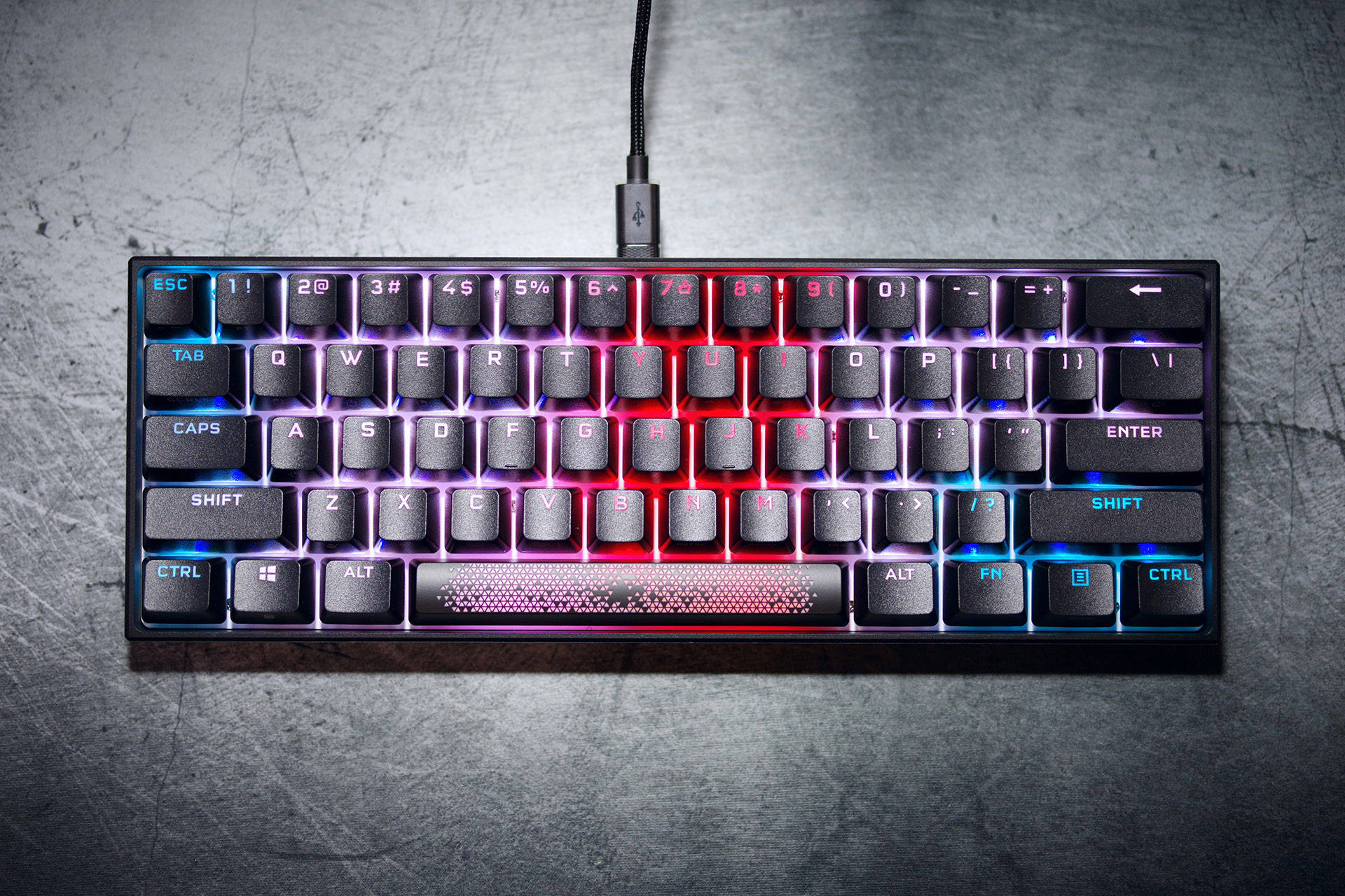 满足船员个性,美商海盗船 k65 rgb mini 机械键盘简评_键位