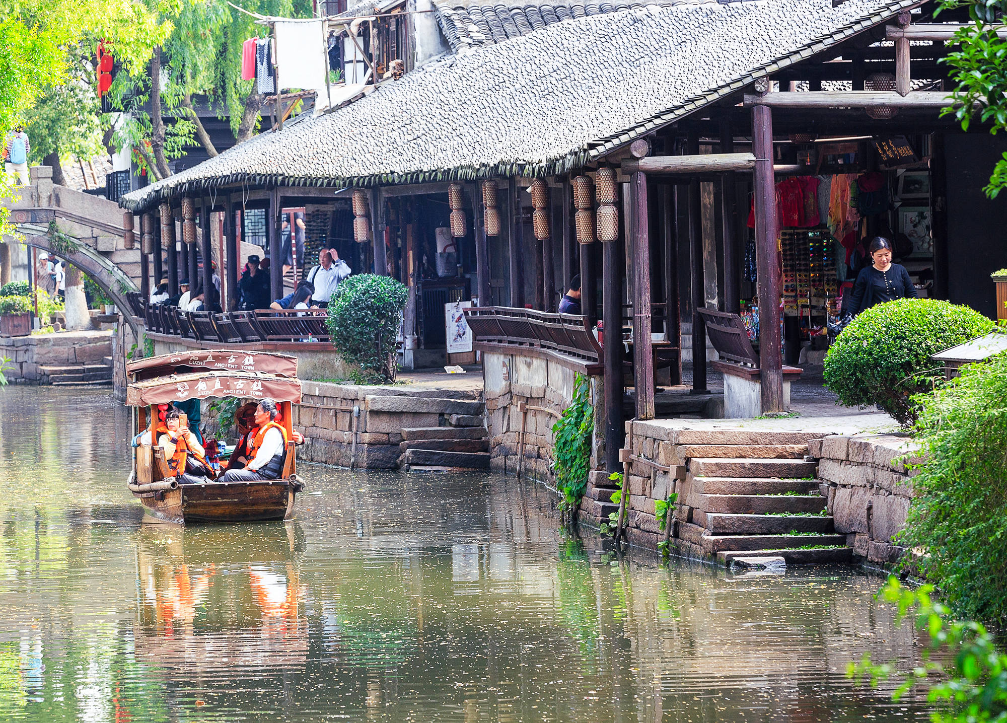 你们说的岁月静好在哪里?我在甪直古镇,看夏天的风吹过