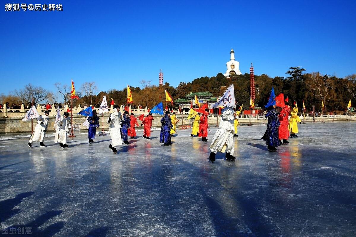 大清都亡了多少年了 为何还有人以旗人自居 耍旗人的威风 八旗制度