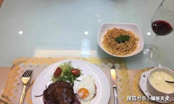 减脂餐晚上吃还是中午吃 714ac011612d40c09720c83e41c55834.jpeg