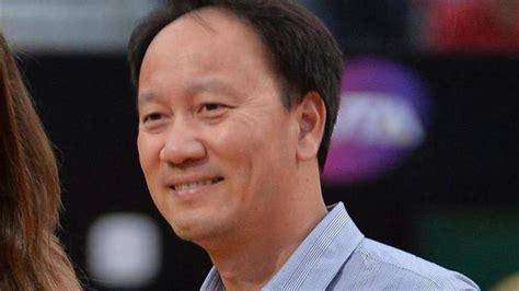 张德培的网球生涯持续了近20年,后来他遇到了未来的妻子刘安宝,张德培