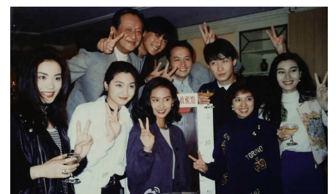 90年代港星世纪大合影,一个个风华绝代,惊艳了岁月_关之琳