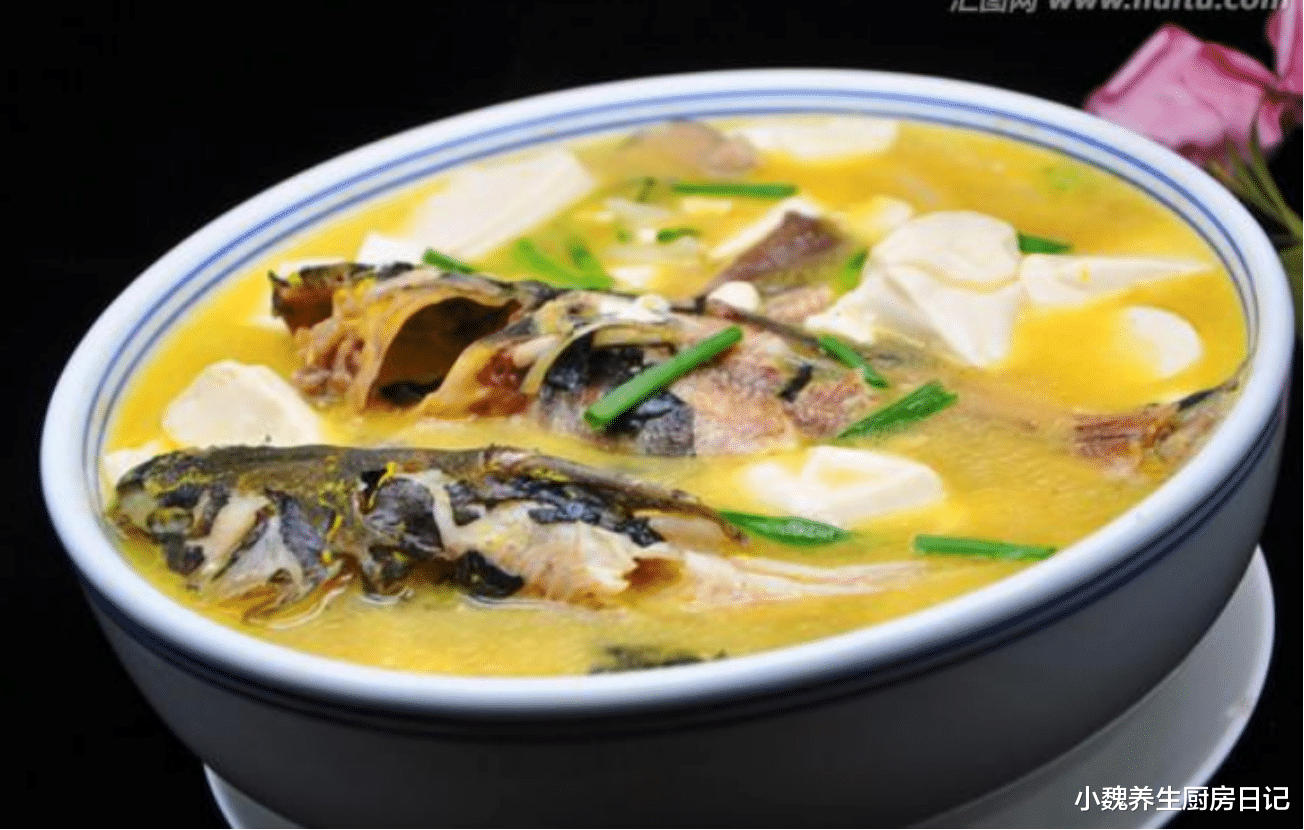 酸笋豆腐鱼头汤怎么做好吃又简单,做法图