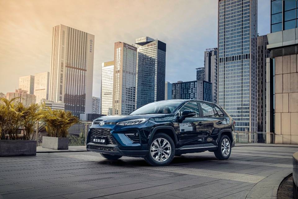 越野车排行榜20万_20来万这些豪华SUV同样派头十足!性价比巨高