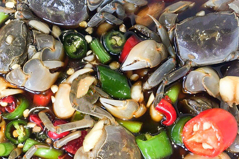 原创芦苇丛中1海鲜,腌着吃比大闸蟹鲜美,18元一斤懂吃的人不多