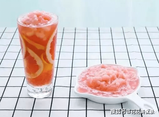 在家怎么做冰沙饮品 be7bc88cb5de40e1b79dc9dc0a3ad903.png