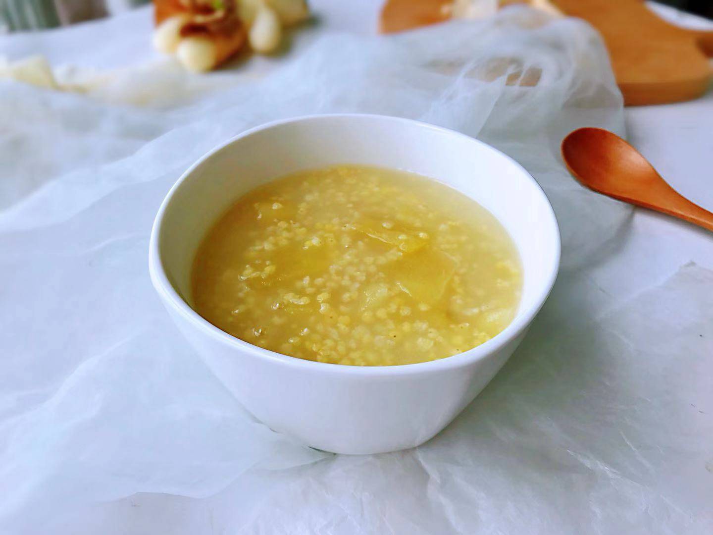 晚上失眠太难受,苹果和它天生一对,每天吃一碗,一觉睡到天亮_小米