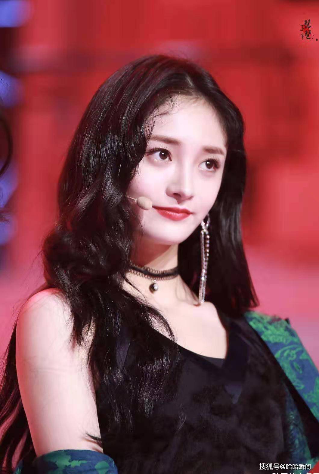 周洁琼想出头!《有翡》后有意合作王一博,咖位却不够只能排队等