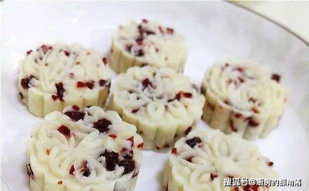 自己在家做的面点美食 9038221c3a6e40bda1ea1066cf238413.jpeg