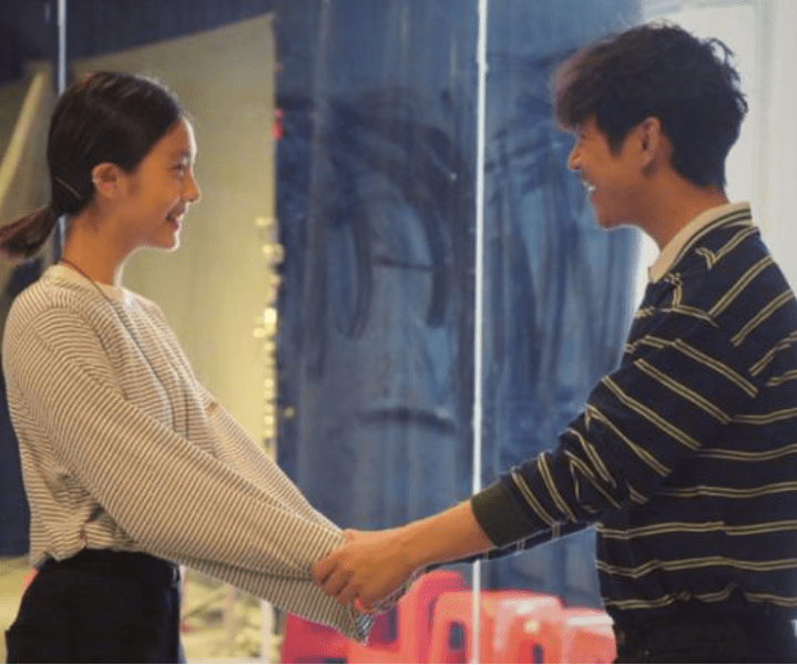 黄磊女儿黄多多,上热搜再次被嘲笑