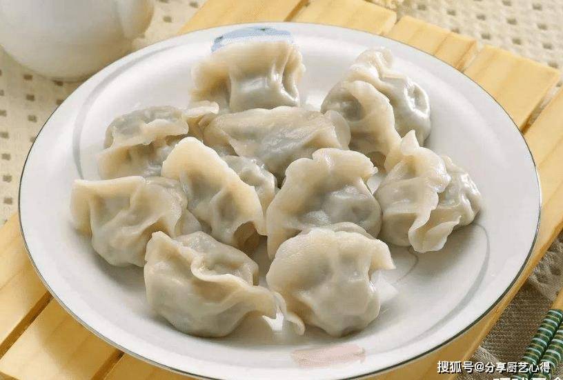 水饺怎么画高难度 72cbaf581f4a447290c81f89d11382a9.jpeg