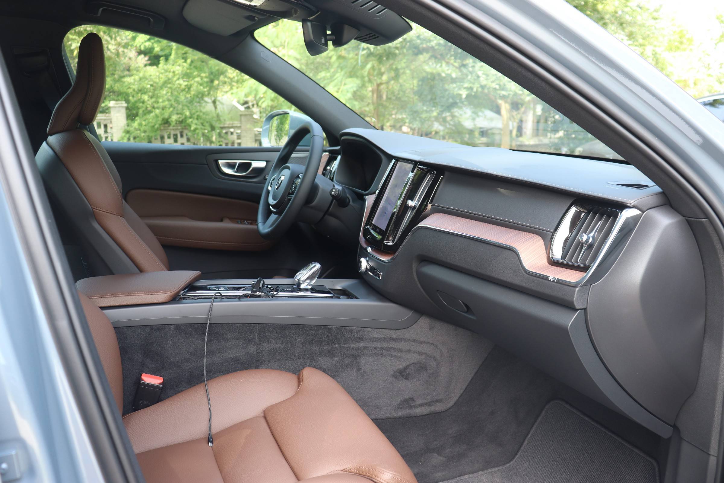 老款车主试驾新款沃尔沃xc60看他怎么说