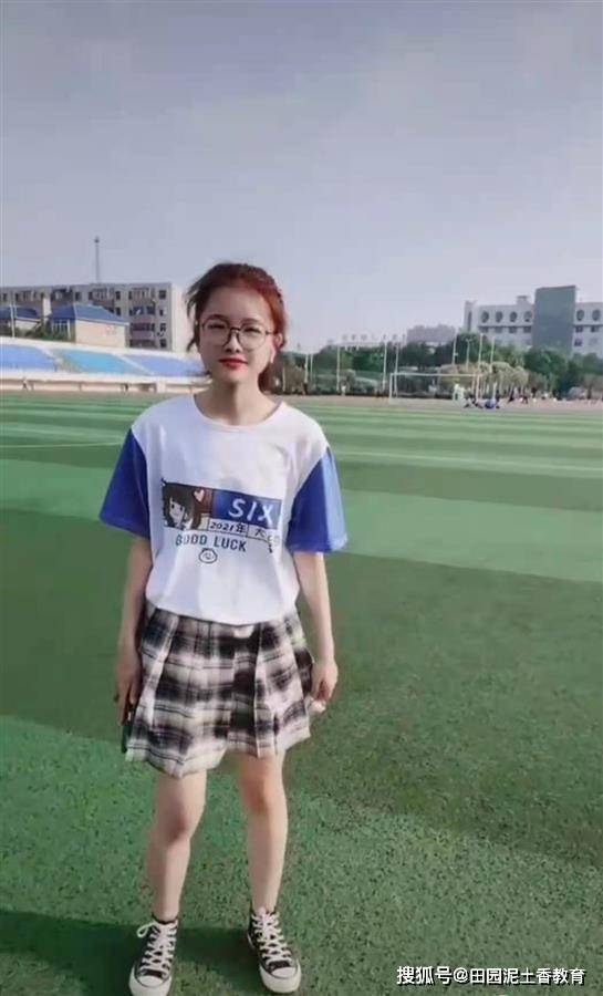 据报道长垣一中女孩数学满分150,总分643:妈妈回应没啥秘籍,也没上过