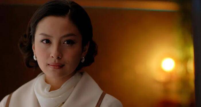 丈夫不爱了,有头脑的女人会怎么做?_宋佳琪