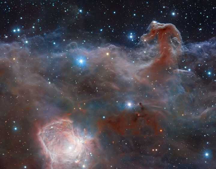 科学家发现宇宙中的 幽灵巨手 横跨150光年 仍在快速扩张 星云
