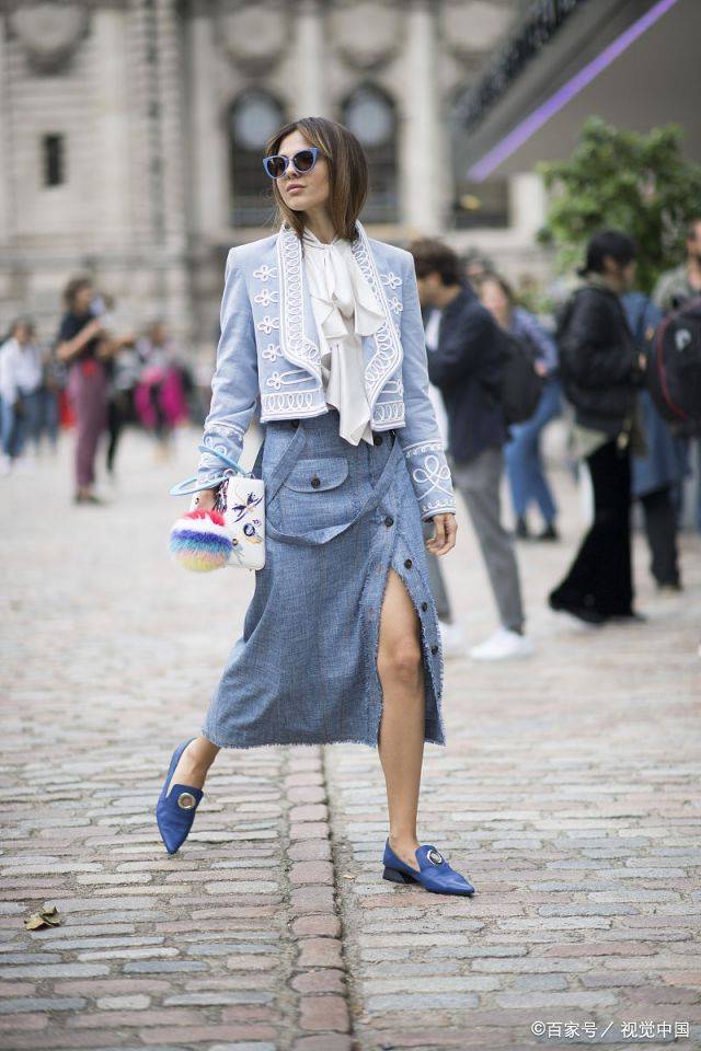 下半身|这四条不挑年龄，不挑身材的裙子，下半身胖的女人尽量多尝试