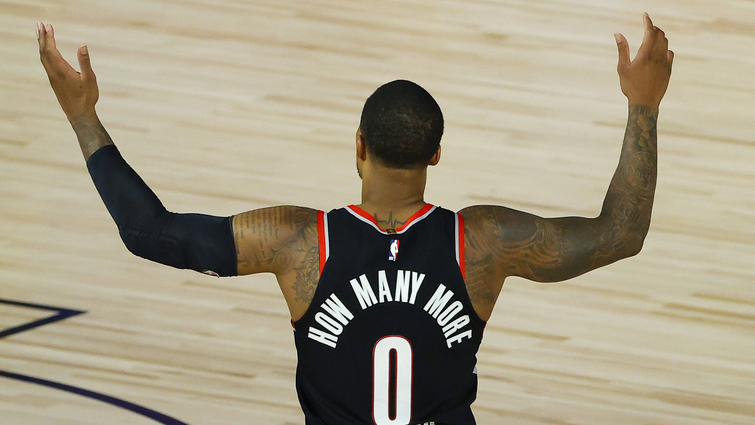 原创今夏去哪队可争冠?美媒建议利拉德考虑3队:湖人5人 首轮可交易