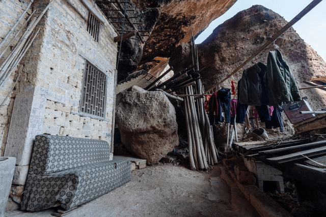 什么是黑坑户 b8f6a6ddc2524b97a01447a4fe1d2244.png