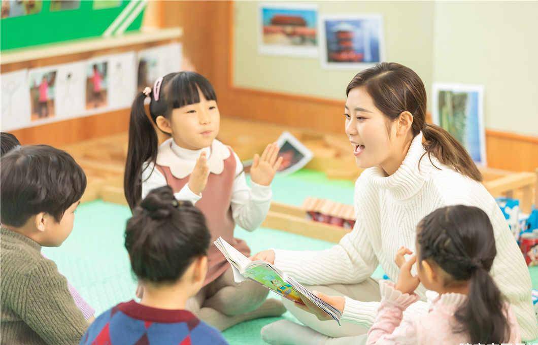 时间|想尽办法早上一年学?先别急,上幼儿园时间不同,长大后差距很大