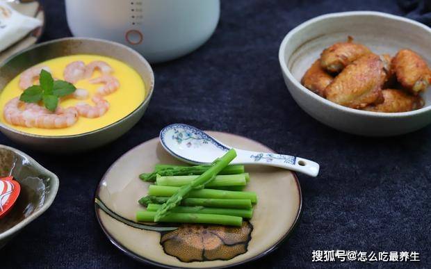 做法|夏天我给孩子准备这样的早餐，丰盛营养种类全，花十分钟就能搞定