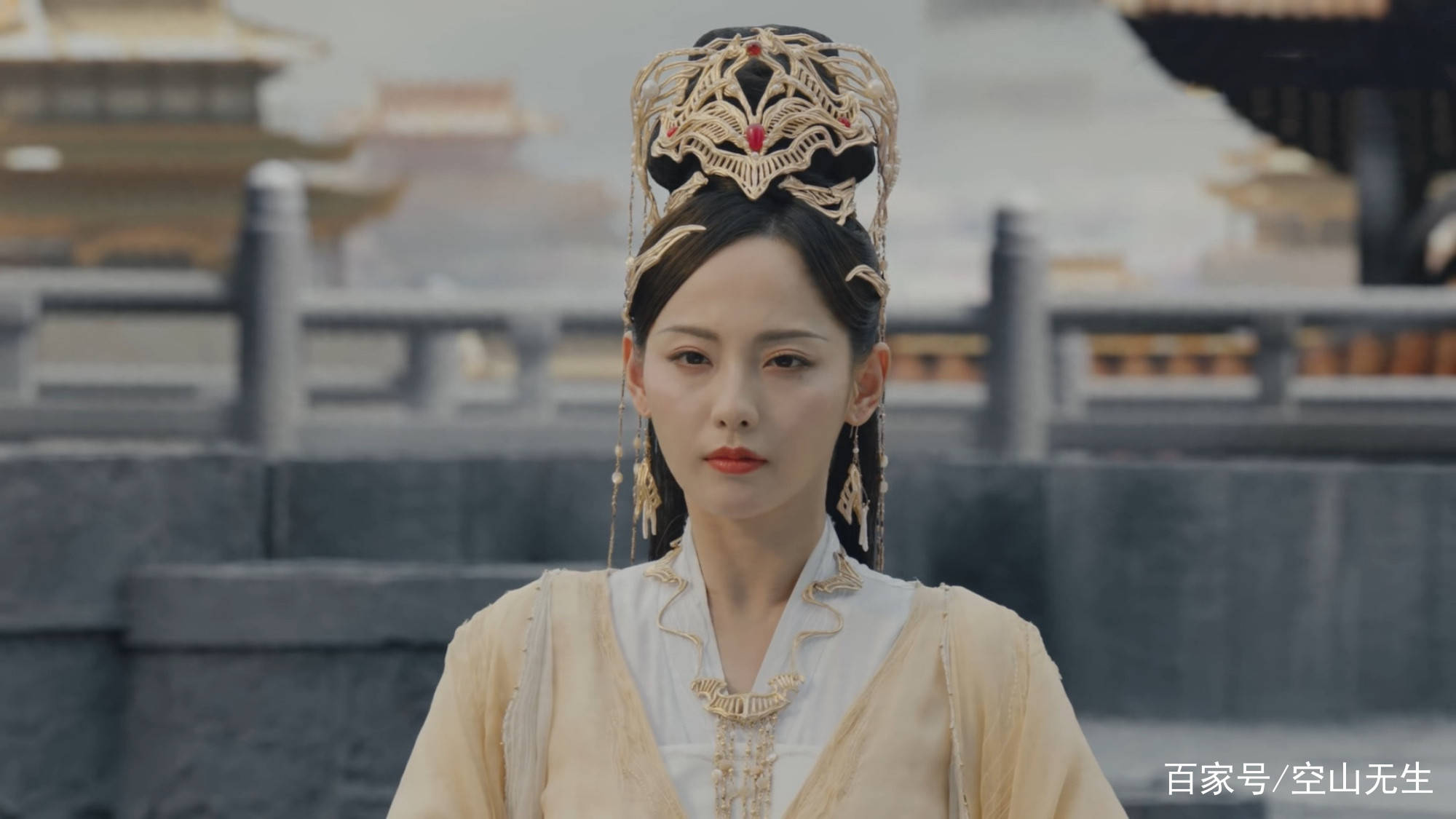 原创千古玦尘：天后芜浣深爱古君，为何对他们的女儿后池弃若敝屣？
