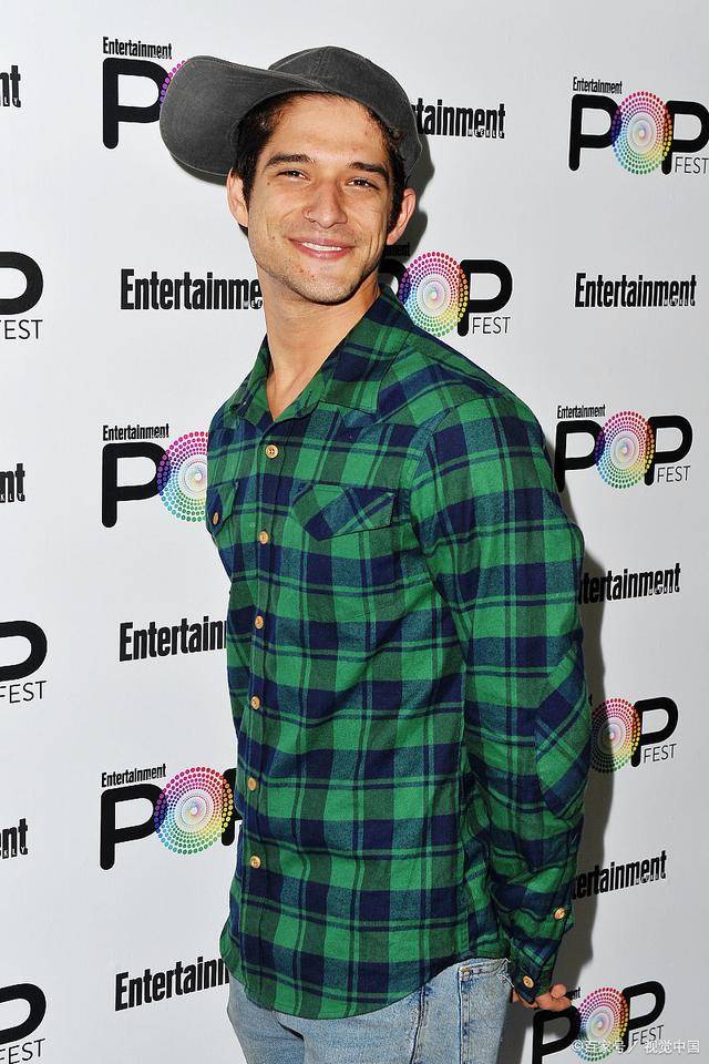 《少狼》男主宣布出柜,新一波炒作?_posey