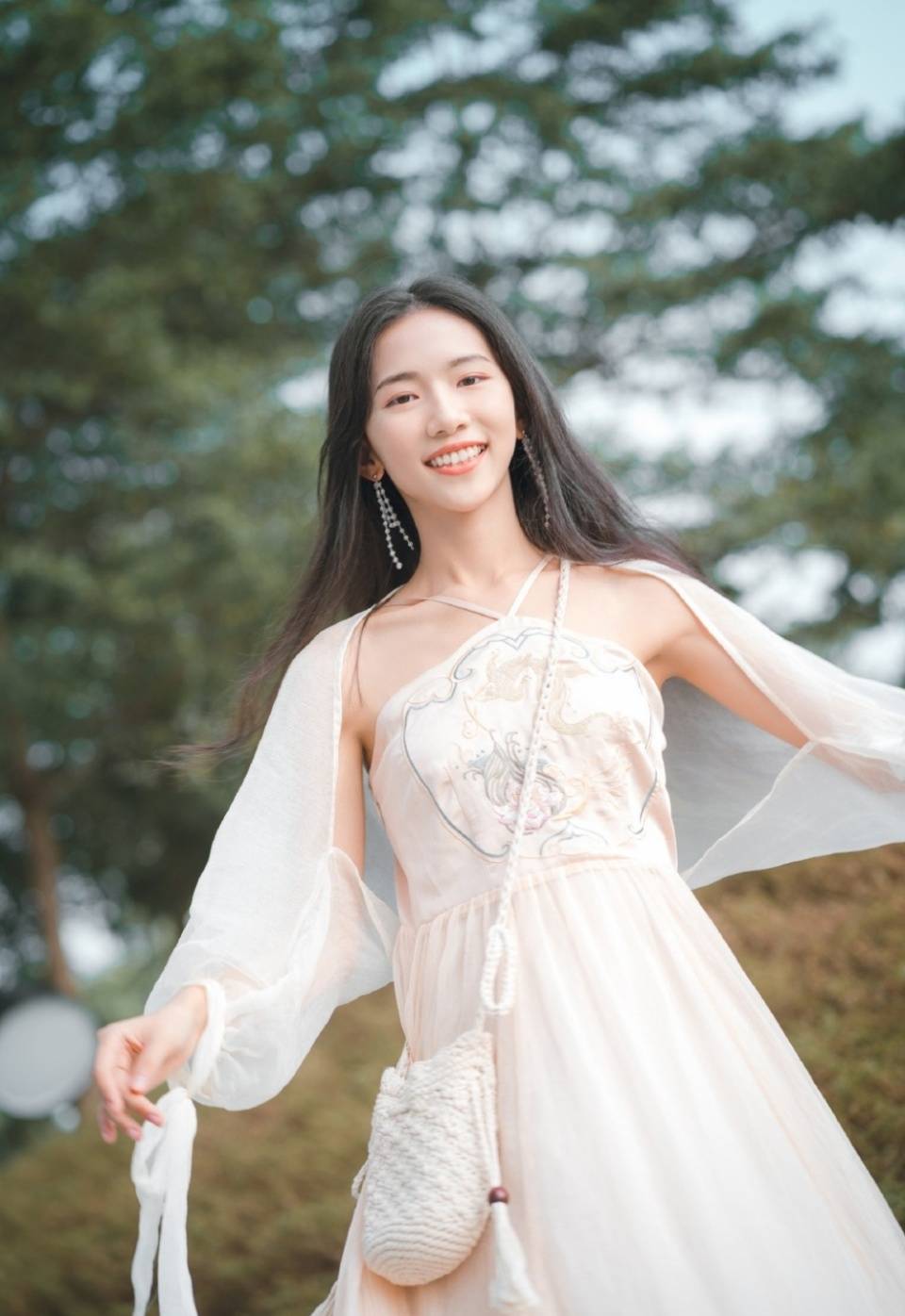 气质女生写真照片 17cb87633348416a8dc08d02830b3d1d.jpeg