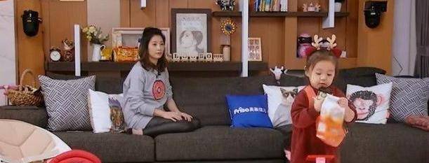 关键|孩子能不能吃零食?全盘否定、肯定都不好,关键要妈妈这样引导