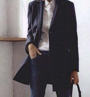 毛衣|又可赚足回头率的穿搭组合，西装搭配蛋糕裙，这个春天一定这么穿