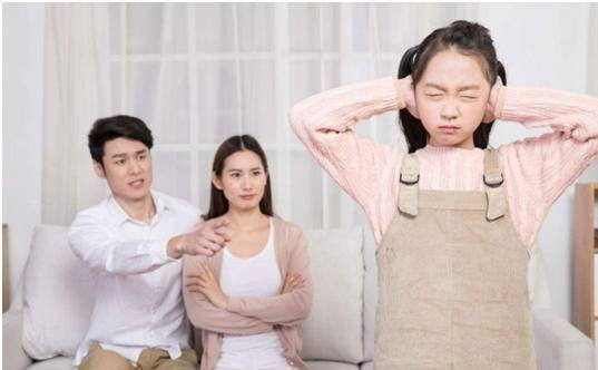 玩具|孩子一看到好看玩具就撒泼打滚,别再轻易妥协,掌握这3点更重要