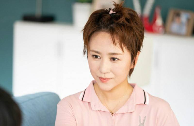 马丽首次承认因抑郁胖到190斤小11岁的老公用一句话解开心结