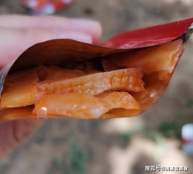 辣味|建议:逛大润发时,看到这些辣味零食别小气,香辣过瘾特解馋!
