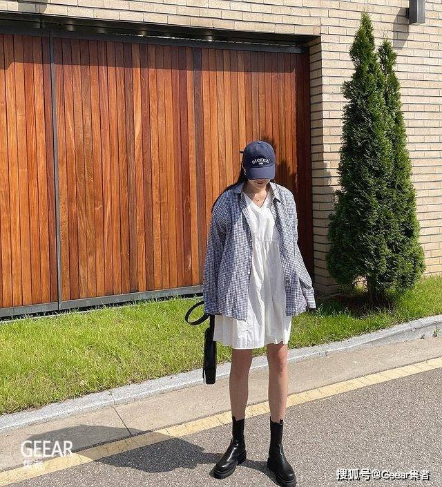 感觉|防晒与时尚兼顾，韩国女生出门必戴的4款帽子！