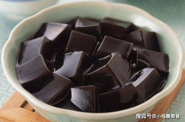 因为|国内最难吃的4种零食，图1争议大，图4堪称“扛饿王者”