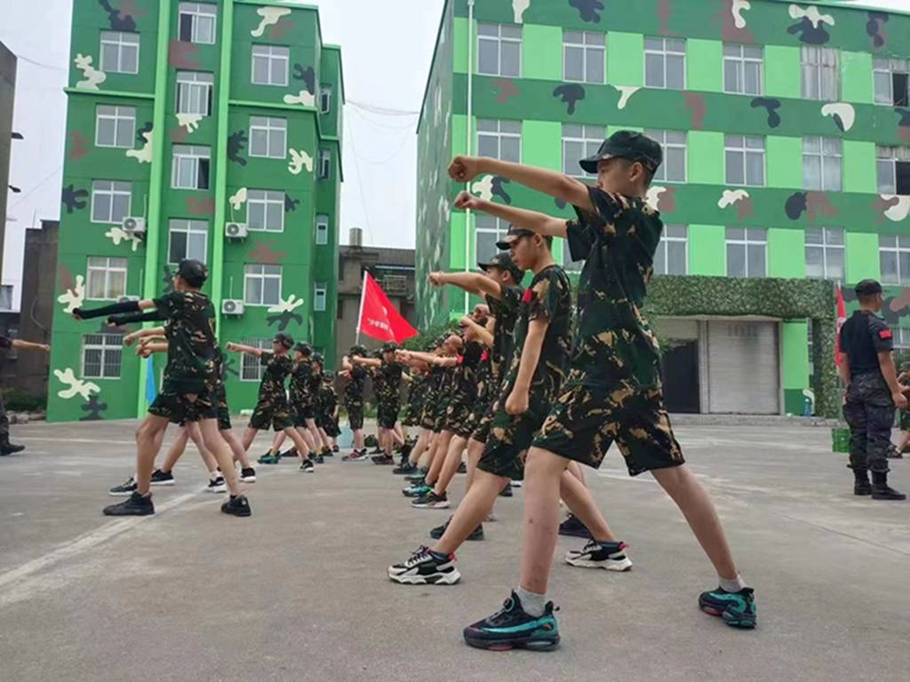 军人梦课学堂刷分技巧(梦课学堂军事理论综合版知乎答案)