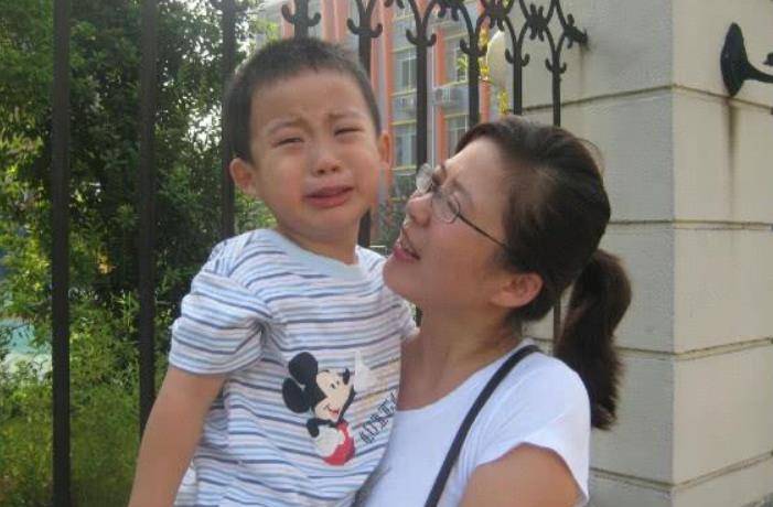 信任感|“老师让我吃便便”,调查后证实情况不属实,孩子也会撒谎吗?