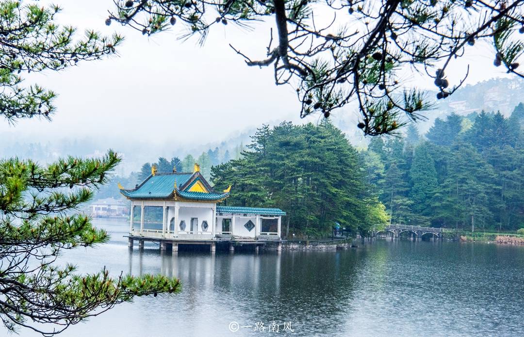 避暑|江西避暑名山，每天都是空调温度，李白为它写了一首闻名天下的诗