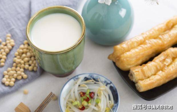 东北|东北人家普通的早餐，三菜一粥，成本10块钱，你看看怎么样？