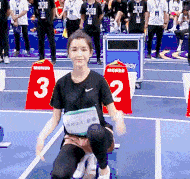 官宣|又一个新疆妹子美出圈，可还没出道就凉了一半……