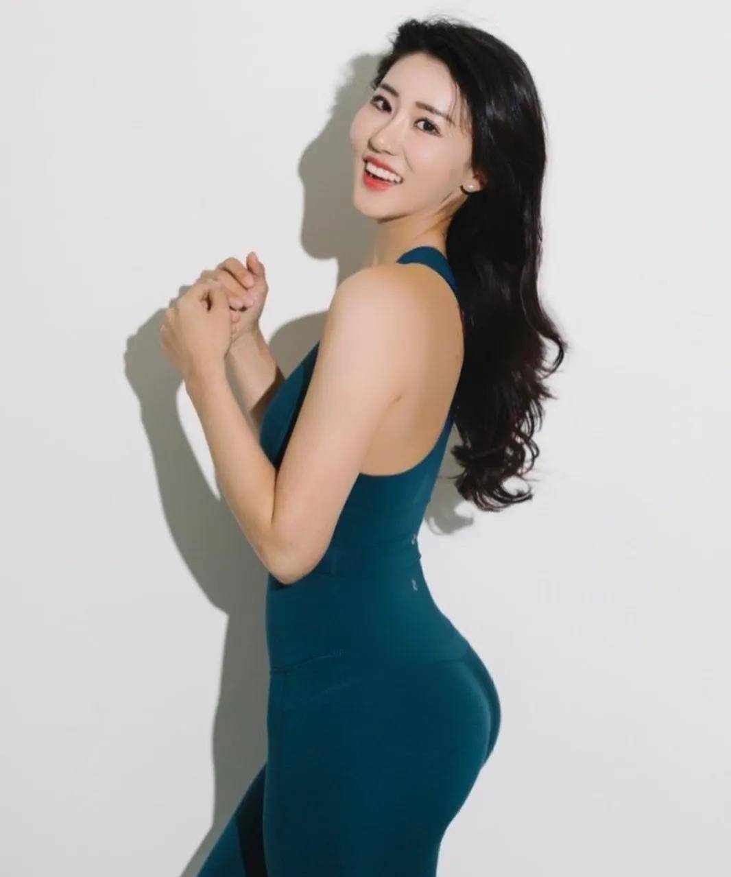 特别抵触,害怕力量训练,怕器械一上手就会练成五大三粗的金刚芭比!