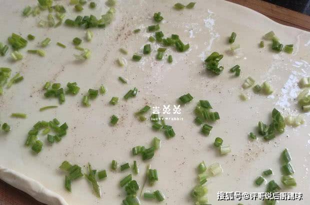 天气|早餐必做的煎卷子，松软香甜，底部金黄焦脆，一个不够两个管饱！