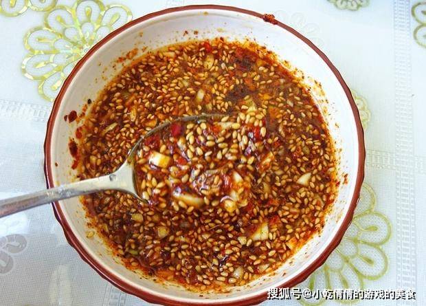 蔬菜|春天，蛋羹这么蒸才应季，嫩滑鲜香，营养又丰富，一天三顿吃不够