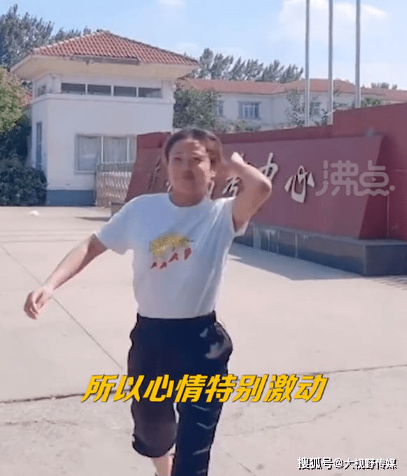 8a6ed5dd7b8f427f8742eb8e714c295b.png