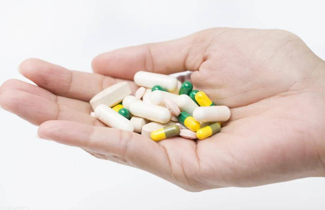 症状|肾好不好一看便知,伤肾的4个坏习惯,千万别再做了!