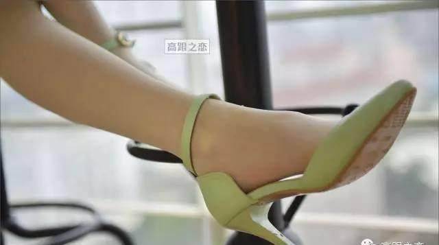 a733740be29d4e59b6edda2501234d36.jpeg
