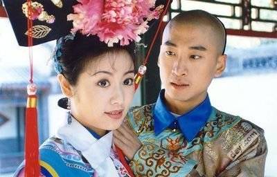 难怪尔康讨厌小燕子已看透她的2大真面目紫薇五阿哥真够蠢